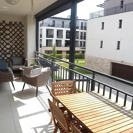 Feher Lotusz Чопак